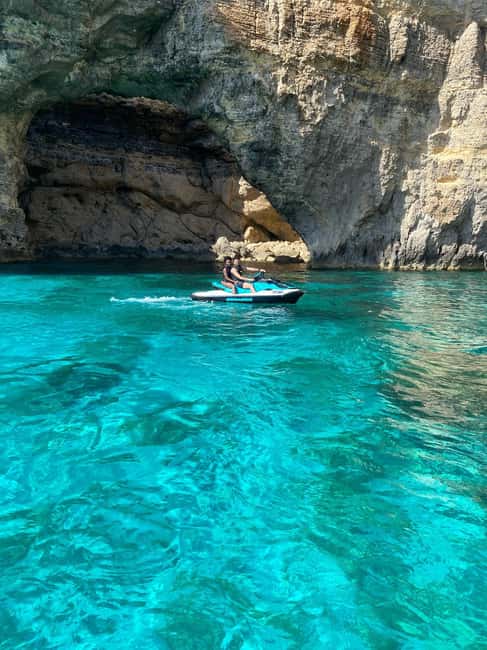 Mellieha: Comino & Blue Lagoon Jet Ski Safari Tour - Halfa Rock and the open-water ride