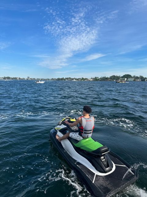 Miami Beach Jetskis + Free Boat Ride - How the $84 price looks in practice