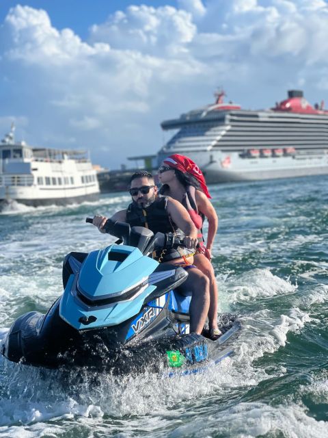 Miami: Biscayne Bay Jet Ski Rental - Riding Across Biscayne Bay