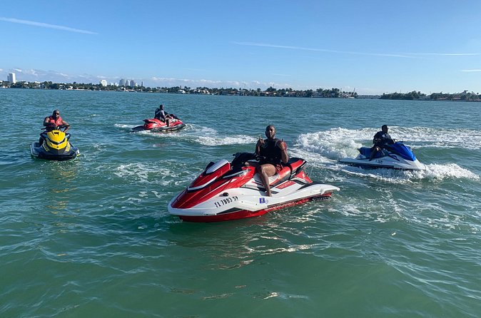 Miami Jet Ski Rental: chase the Ocean, ride the Waves - The guides make the biggest difference