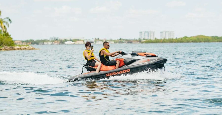Miami: Jet Ski Rental in Biscayne Bay - What this Biscayne Bay ride is really like