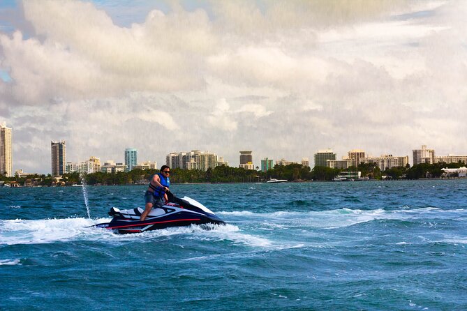 Miami: Jet Ski Tour of Biscayne Bay from Bayside Marketplace - Leaving Bayside Marketplace for Biscayne Bay
