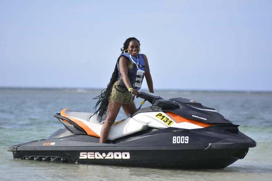Montego Bay: Jet Ski & Beach with Private Transport - What the Strong Guide Feedback Means for You
