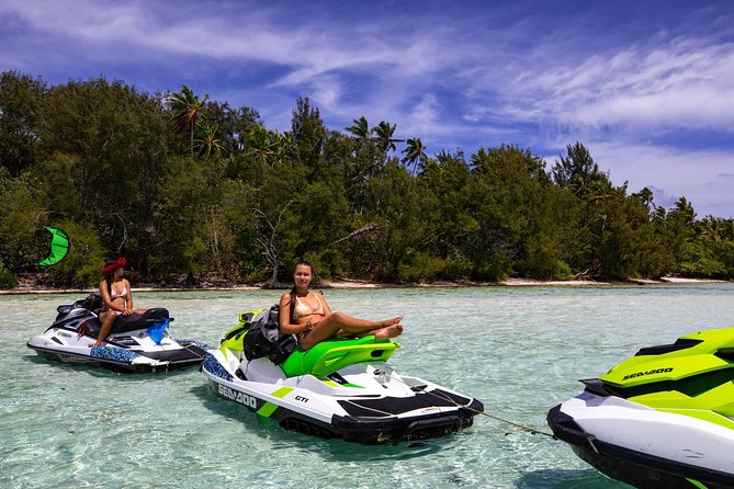 Moorea Explorer Jet Ski tour - Learning the basics before the ride