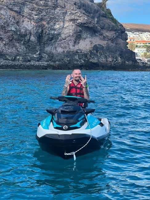 Morro Jable: Guided Jet Ski Safari (without license) - How the shared jet ski works