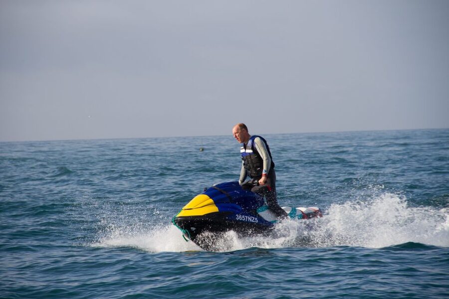 Nazaré: Jet Ski Rental - Meeting at Porto de Abrigo da Nazaré