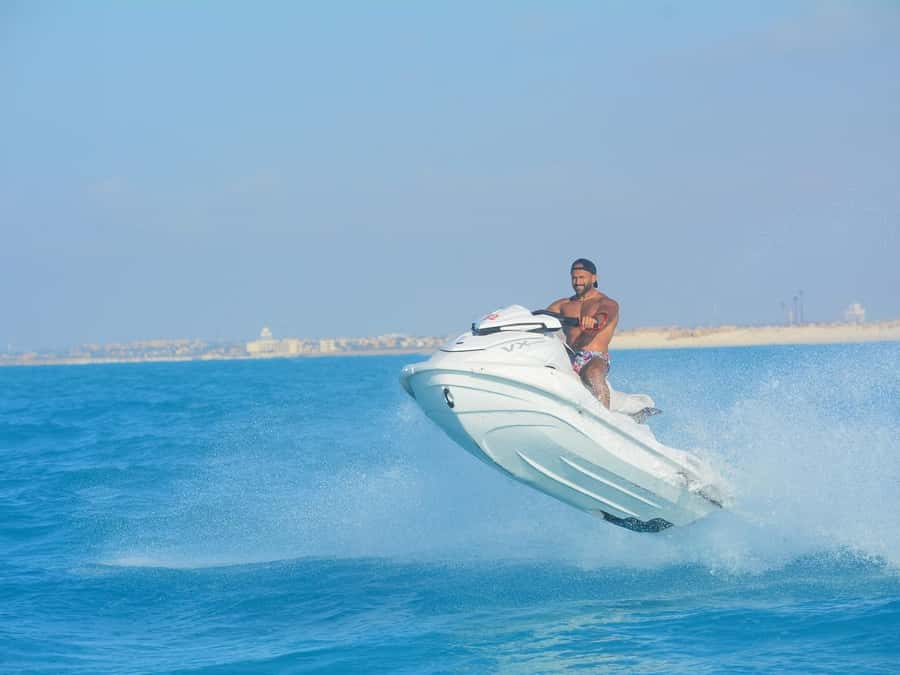 New El Alamein: Jet Ski Adventure - Who should book this experience