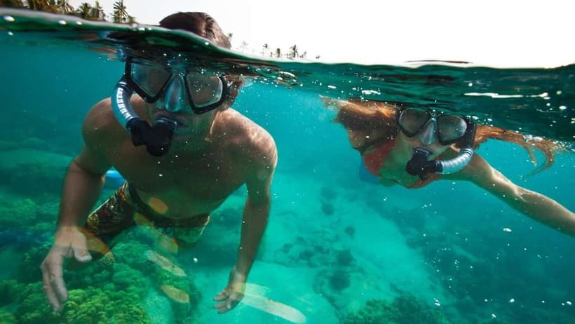 Nha Trang Islands Speedboat Tour - Jetski & Lunch Included - A seafood lunch on a fishing-village raft