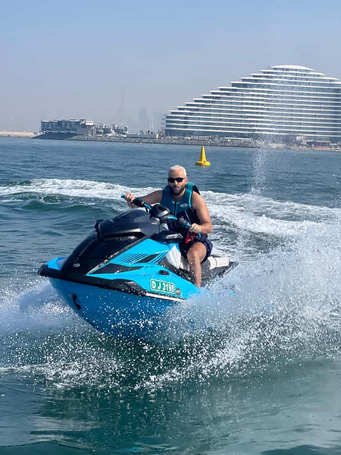Palm Jumeirah: 1.5-Hour Guided Jet Ski Tour - Starting at Fishing Harbor 1 in Jumeirah