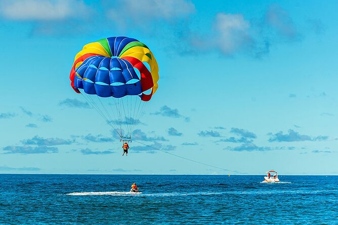 Parasailing & Jetski Water Activities in Montego Bay - Fifteen minutes above the Caribbean Sea