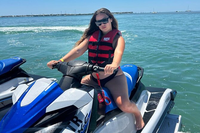 Parasaling & jetski experience Montego bay. - A quiet flight above Montego Bay