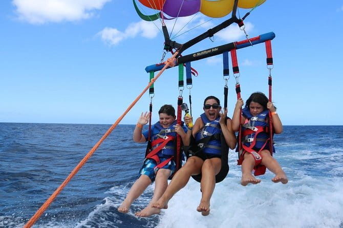 Pattaya Coral Island Snorkeling Banana Boat Parasailing Jet SKi - What the guide and operator add