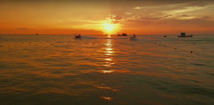 Phu Quoc: Explore 3 Islands & Parasailing and Jetski Combo - The early pickup and pearl farm visit