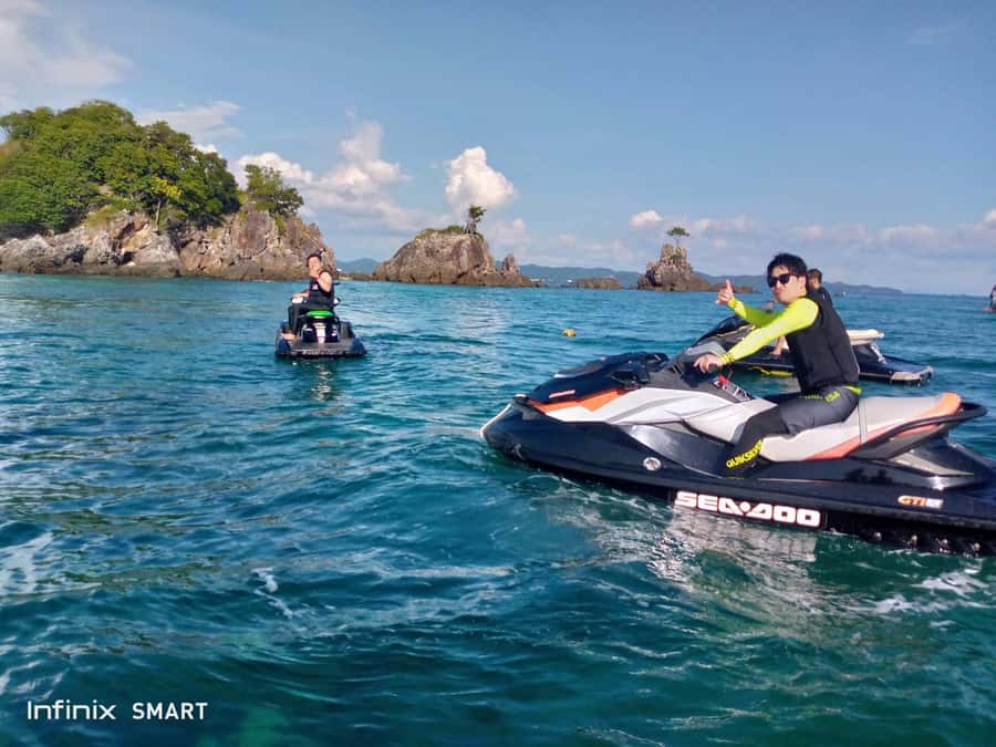 Phuket: 4 Hours Jet Ski Experience Hopping To 6 Islands - Should you book it?