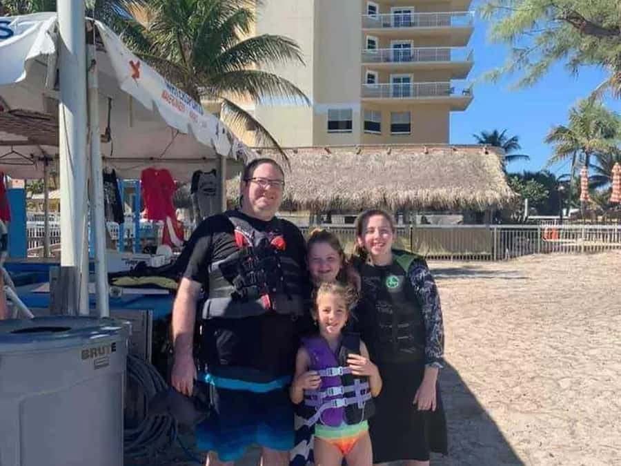 Pompano Beach: Thrilling Jet Ski Rentals - Starting behind Club Wyndham Royal Vista