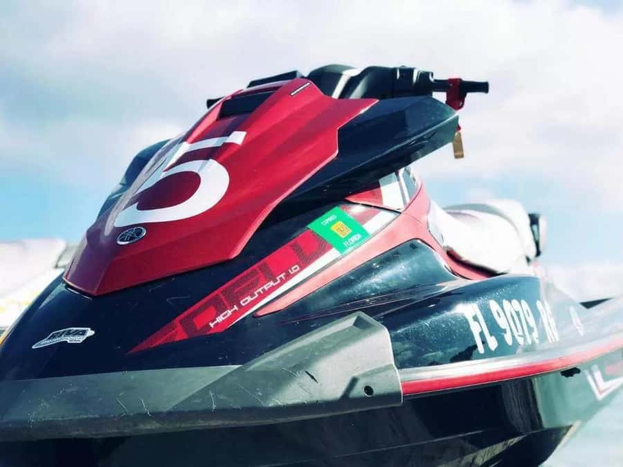 Pompano Beach: Thrilling Jet Ski Rentals - The safety briefing matters more than the speed