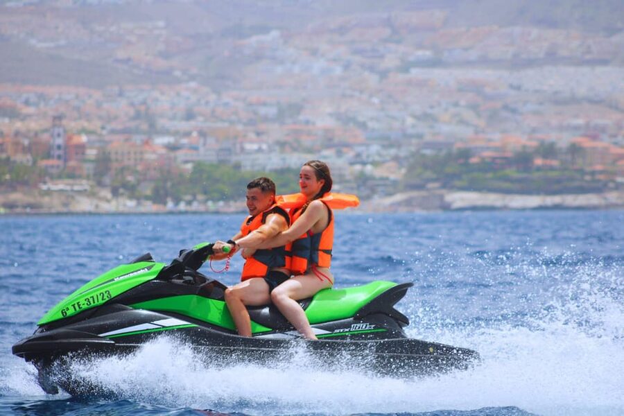 Puerto Colón: Yamaha Jet Ski Tour Along Tenerife's Coast - Single or double jet ski?