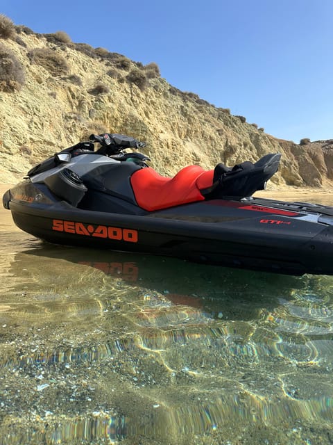 Santorini: Jet Ski Rental Perissa, Perivolos & St George - A quick burst of speed on Santorini’s southern coast