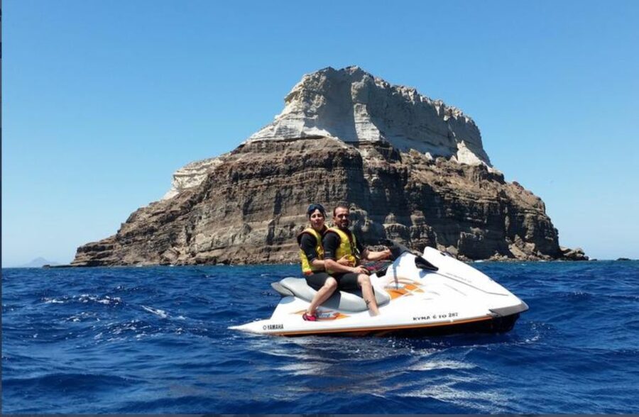 Santorini Speed: 180hp Jet Ski Rental - Who will enjoy this most