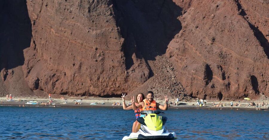 Santorini:Volcanic Beaches Cruise With Jet Ski - What the 90-minute schedule really feels like