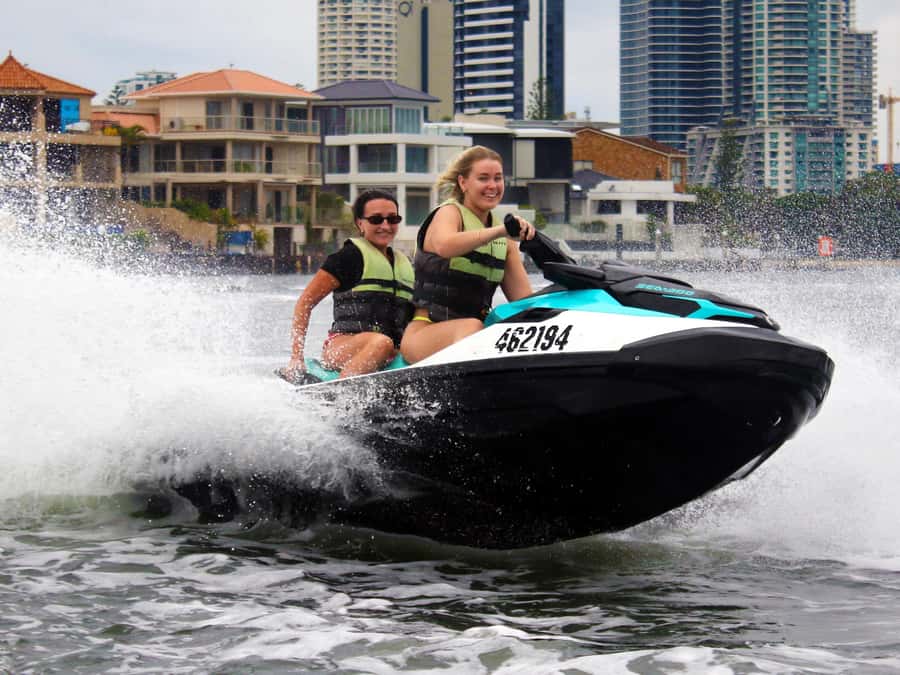 Surfers Paradise: 1-Hour Jet Ski Tour - The 30-minute safety briefing comes first