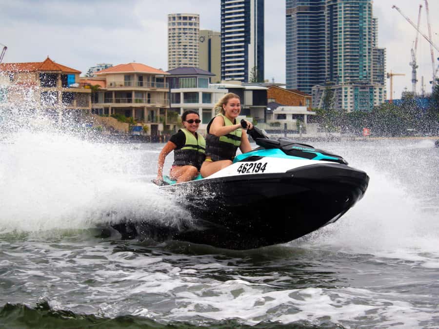 Surfers Paradise: 2 Hour Tropical Island Jet Ski Tour - Booking flexibility and practical limits