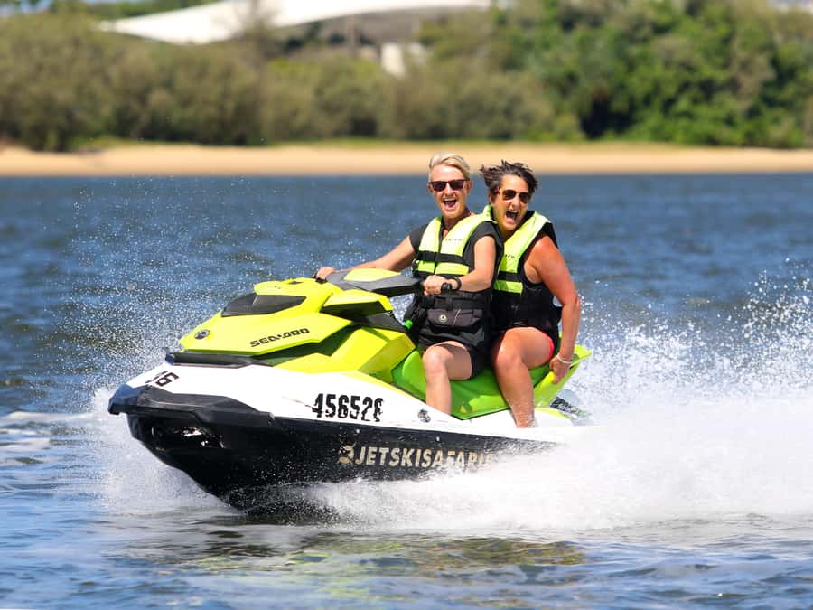 Sydney: 1 hour Jet Ski Safari - Bridges, islands, and historic river stops