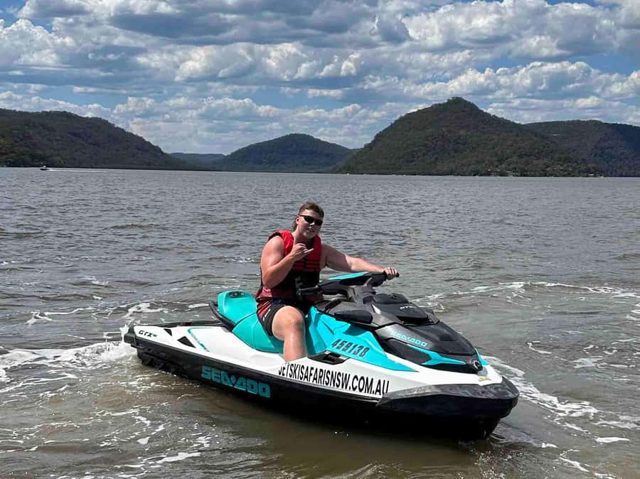 Sydney: 30 min Jet Ski Safari - Heading north for the first 10 kilometres