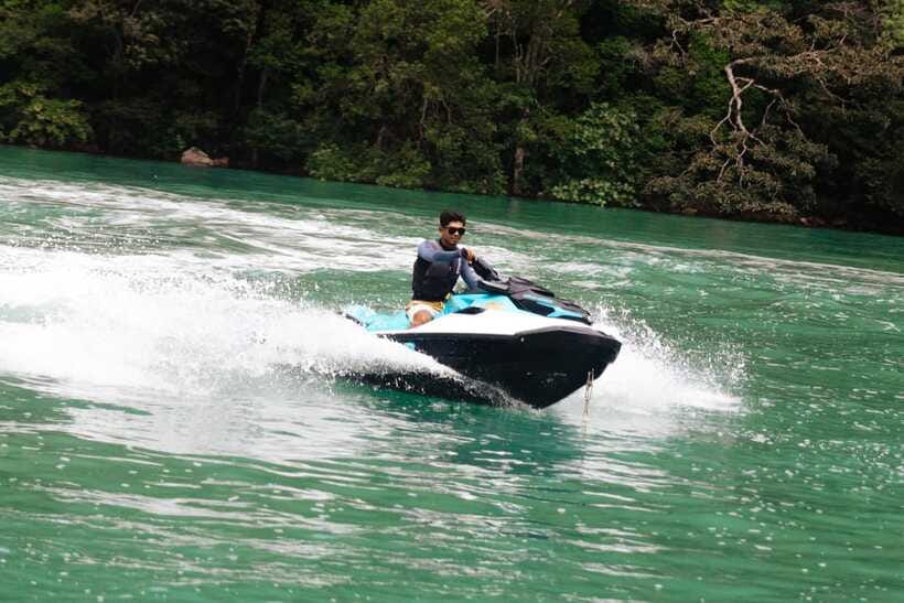 The Best Packages Jet Ski Island Hopping Langkawi - Limestone cliffs and island rock formations