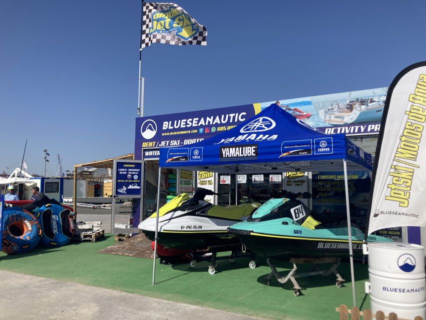 Valencia: Jet Ski Tour + Paddle Surf + Photos + Free drink - Learning to handle the jet ski