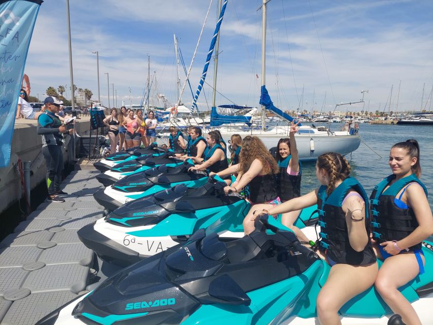 Valencia: Jetski experience with Guide - The jet skis: powerful, clean, and built for fun