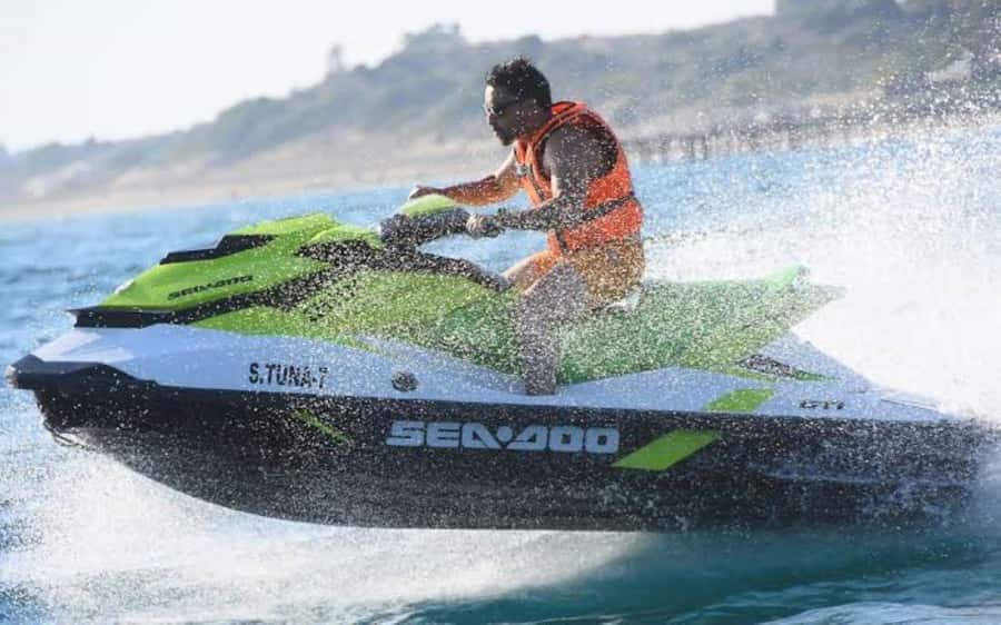 Zanzibar jetski Adventure Tour - Who will enjoy this most?